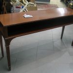 464 7437 Sideboard